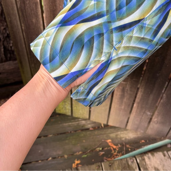 Jhane Barnes Men’s Platinum Collection Geometric Abstract Short Sleeve Shirt - Picture 7 of 10